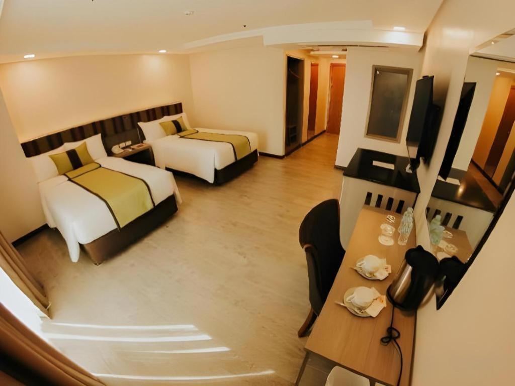 Grand Xing Imperial Hotel Iloilo City Bagian luar foto