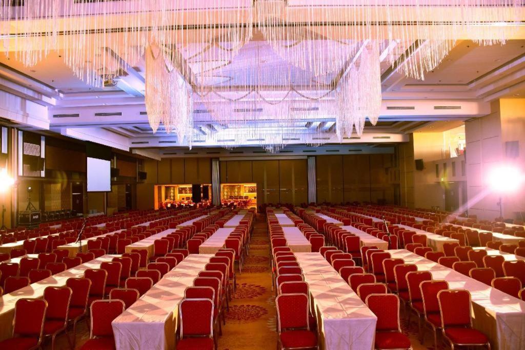 Grand Xing Imperial Hotel Iloilo City Bagian luar foto