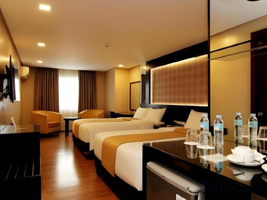 Grand Xing Imperial Hotel Iloilo City Bagian luar foto