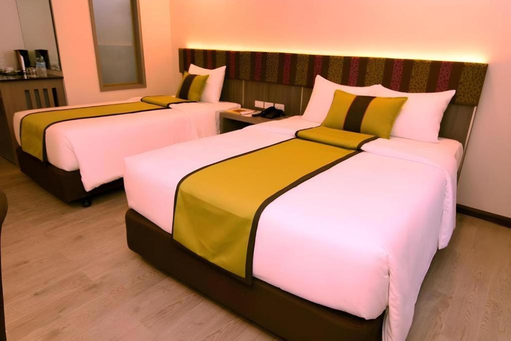 Grand Xing Imperial Hotel Iloilo City Bagian luar foto
