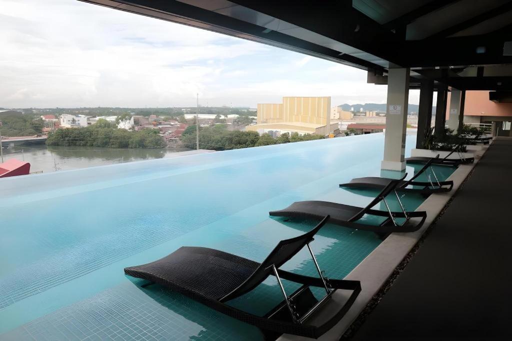 Grand Xing Imperial Hotel Iloilo City Bagian luar foto